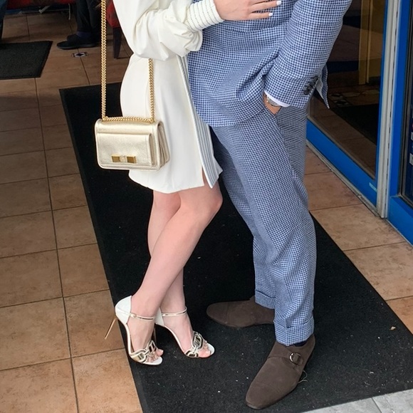 Salvatore Ferragamo Chain Wallet - Picture 3 of 7